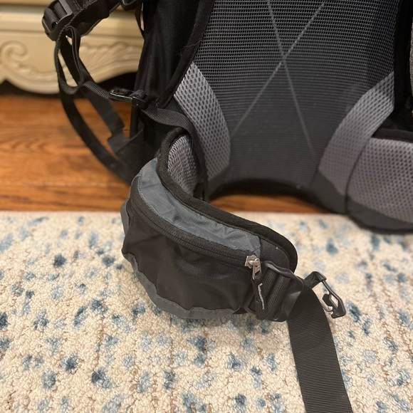 Dueter Hiking Backpack Futura 32 - Picture 8 of 13